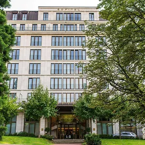 Hotel Sofitel Frankfurt Opera, Fráncfort del Meno