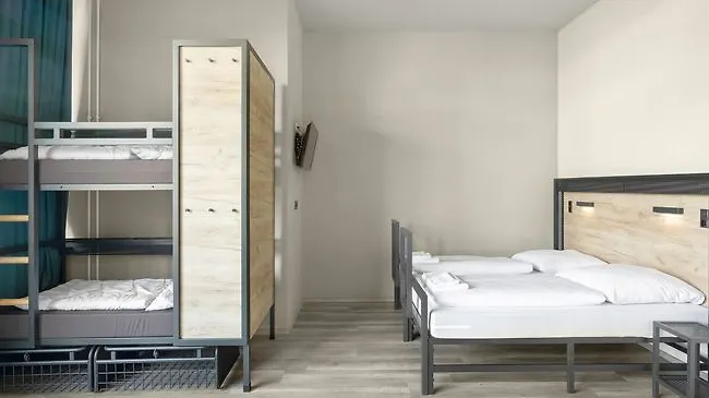 A And O Hotel Galluswarte Frankfurt am Main